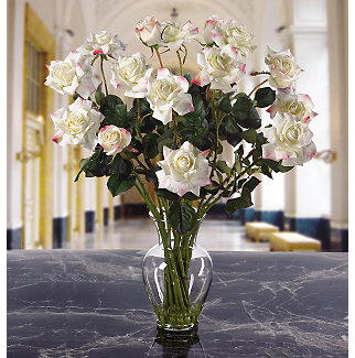 White+Rose+Flower+Arrangement